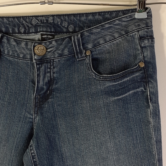 Ellemenno Snap Back Pocket 9R Blue Jeans - Picture 7 of 16